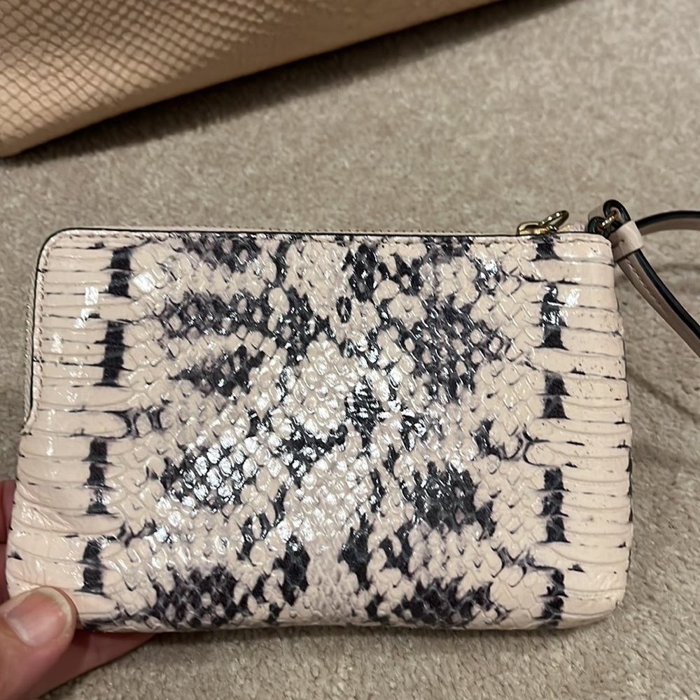 Euc Coach Madison Double Corner Zip Python Wristl… - image 3